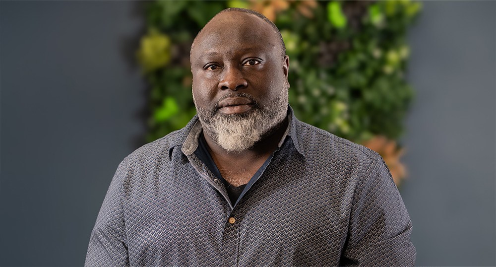 Eugene, Buyer